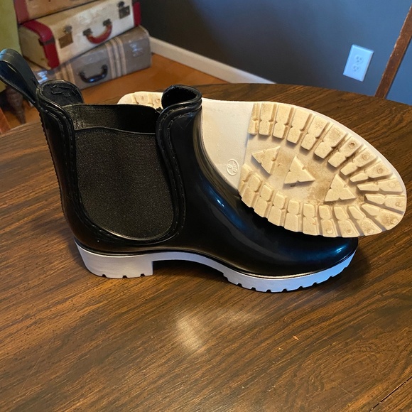 Women's Bamboo Brand Boots - Picture 1 of 4